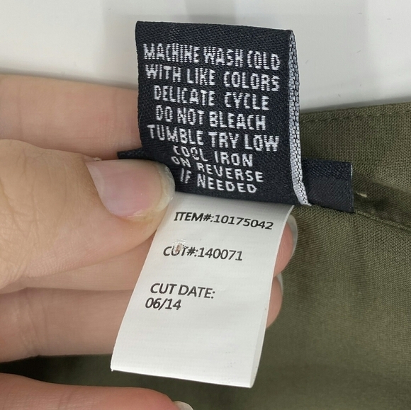 Torrid Sheer Green Blouse - Picture 2 of 6